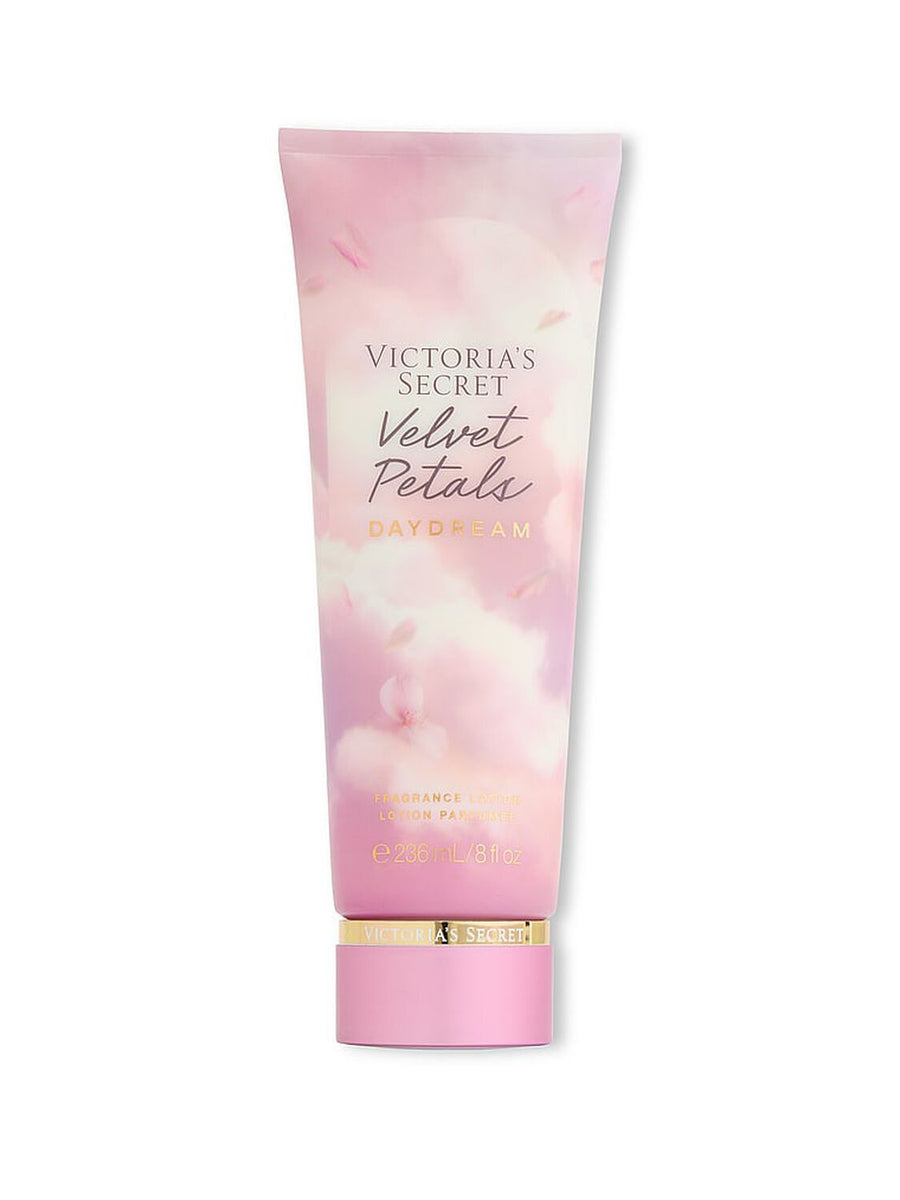 Victoria’s Secret Velvet Petals Daydream Fragrance Lotion – 236 ml