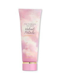Victoria’s Secret Velvet Petals Daydream Fragrance Lotion – 236 ml