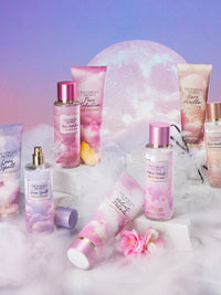 Victoria’s Secret Velvet Petals Daydream Fragrance Lotion – 236 ml
