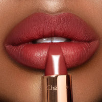 CHARLOTTE TILBURY WALK OF NO SHAME ON THE GO