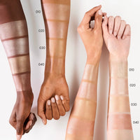 Catrice More Than Glow Highlighter